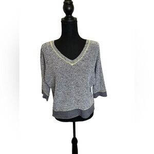 Kut from the Kloth women's size XS gray oversized loose sweater textured KT17713